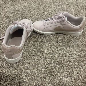 Nike Women's Light Pink Athletic Shoes